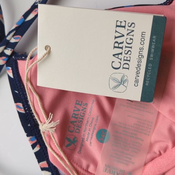 NWT Carve Designs 34C Underwire Dahlia Bikini Top Blue/pink/white design. - Picture 3 of 6